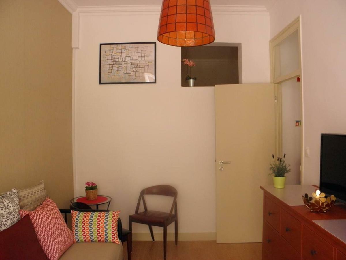 Apartment Sunny Orange Garden In Lisbon